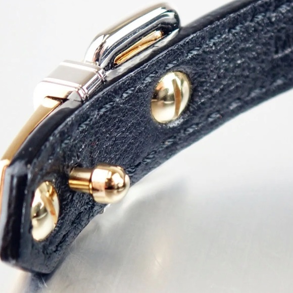 Gorgeous Louis Vuitton Italian Luxury Wrap Bracelet Pristine Condition - Picture 4 of 11